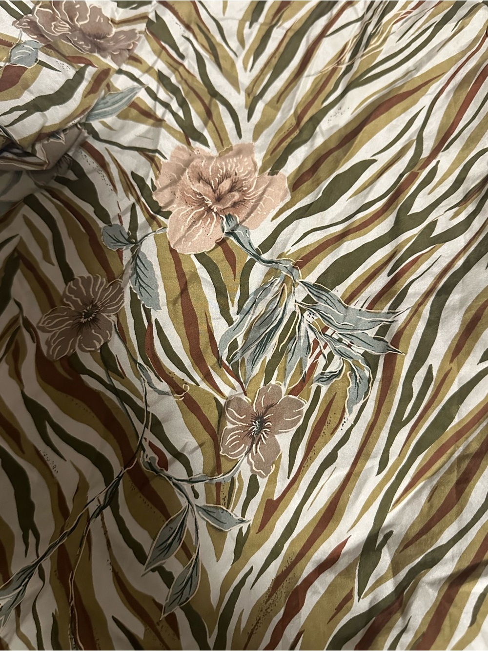 Anna And Frank Olive, Tan and Cream Floral-Print Button blouse - Picture 2 of 15